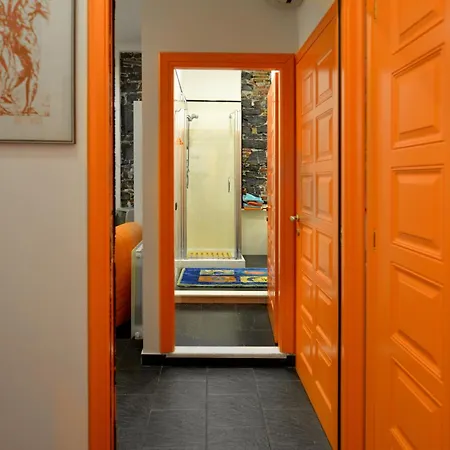 Bed & Breakfast Dell'acquario Genoa