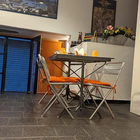Dell'acquario Bed & Breakfast *